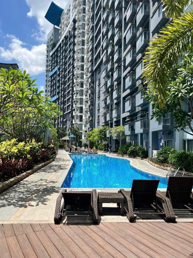 Апарт отель Manhattan Heights Towerb In Araneta Cubao 5Mins Walk To Smart Araneta Манила Экстерьер фото